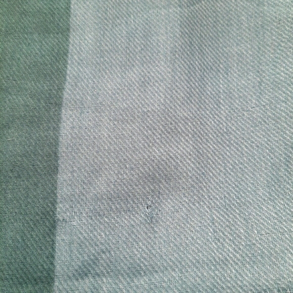 💚 2 for $30💚 Reitmans Scarf - Picture 4 of 4